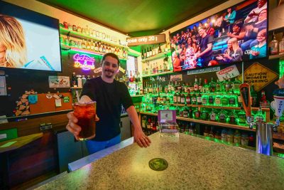 Business: Da Bar