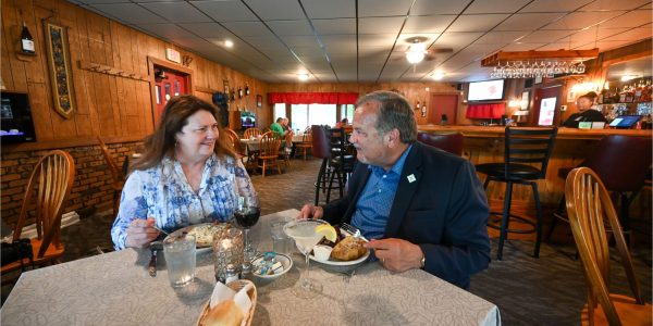 Sip & Savor: Dining, Drinks & Local Flavor in Rhinelander, WI